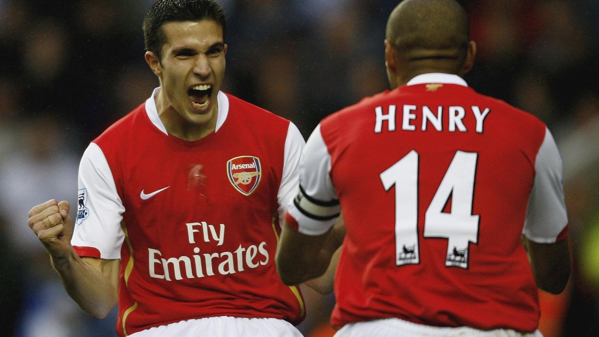 纽卡斯尔联客场4-0完胜伊普斯维奇，豪取三连胜，纽卡斯尔联队