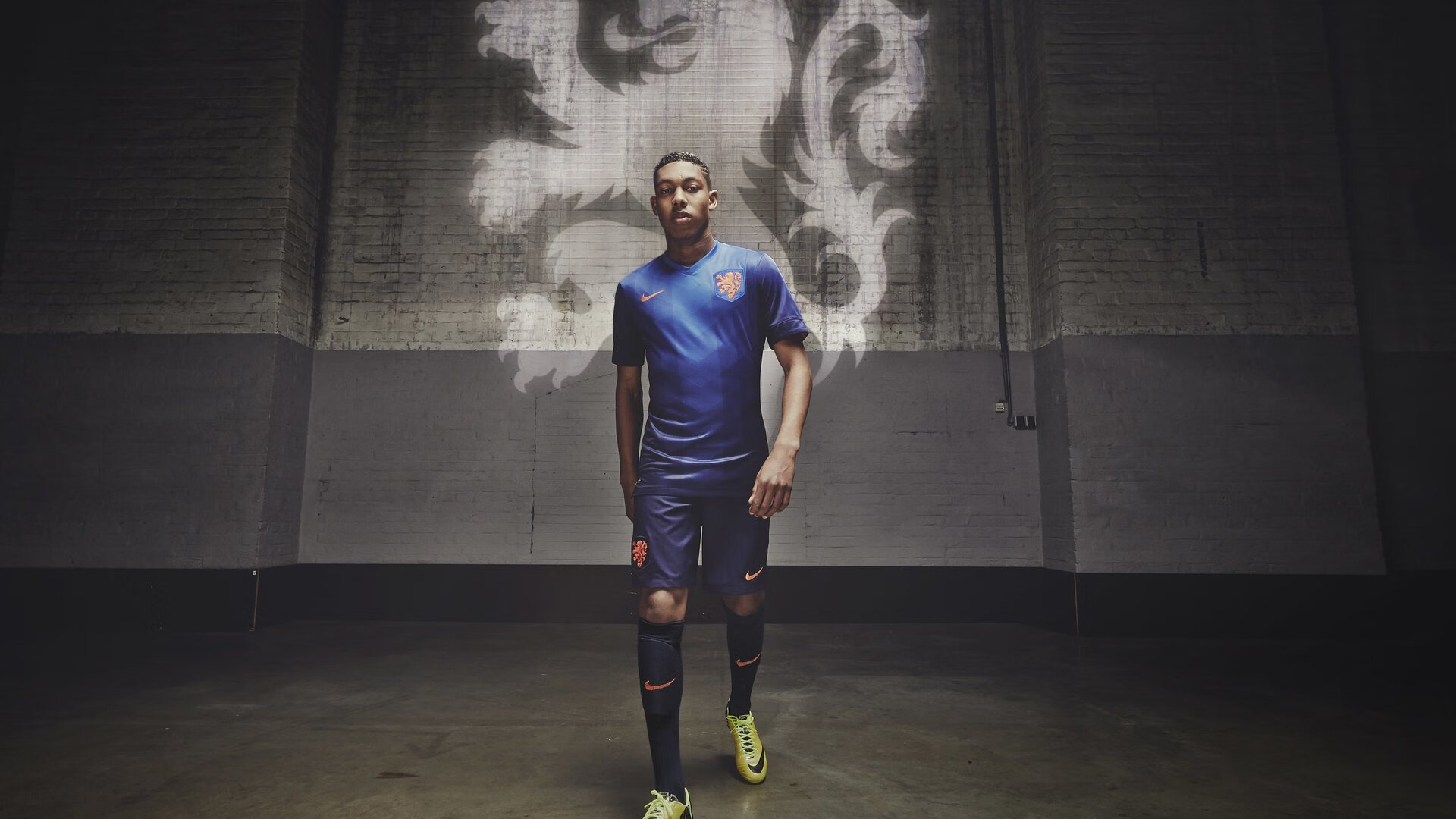 西汉姆联中场灵活调度，铁锤帮冲击欧战资格，西汉姆联什么水平