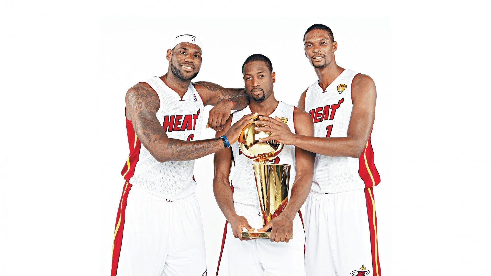 巴黎看台爆满,却未能见证胜利,巴黎视察